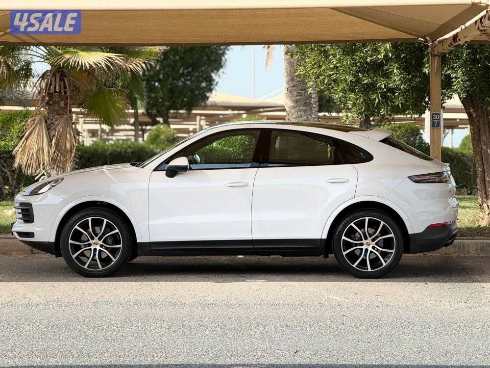 للبيع : بورش كايين كوب موديل : 2022 عداد : 30 الف1