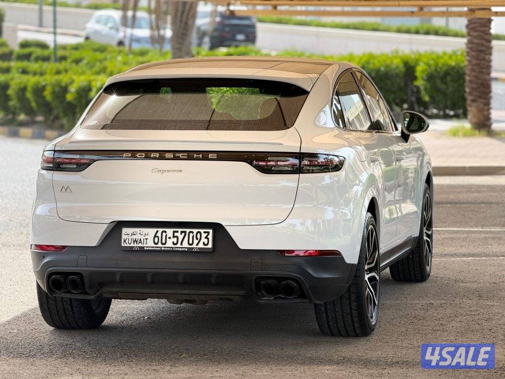 للبيع : بورش كايين كوب موديل : 2022 عداد : 30 الف6