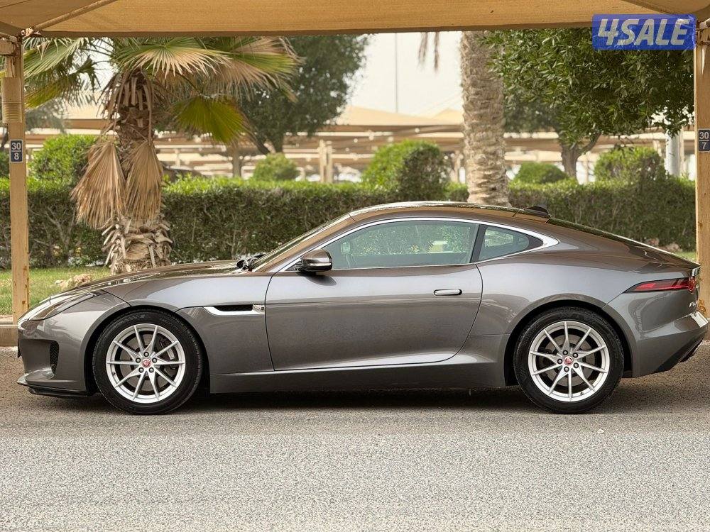 للبيع : جاكوار اف تايب موديل : 2019 عداد : 94 الف1