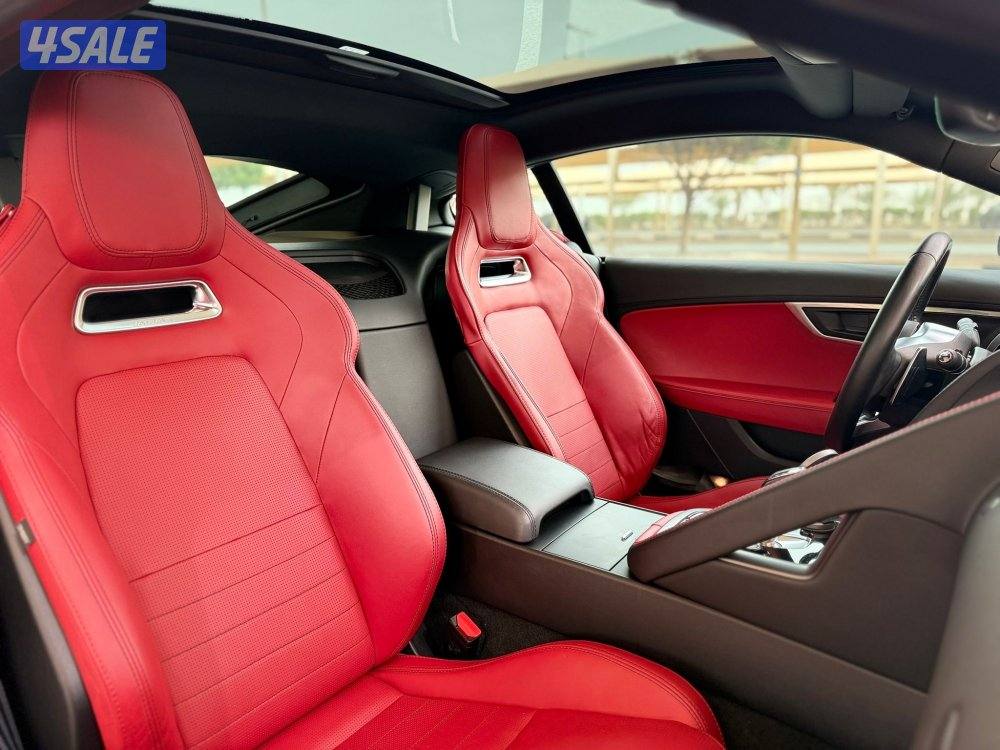 للبيع : جاكوار اف تايب موديل : 2019 عداد : 94 الف11