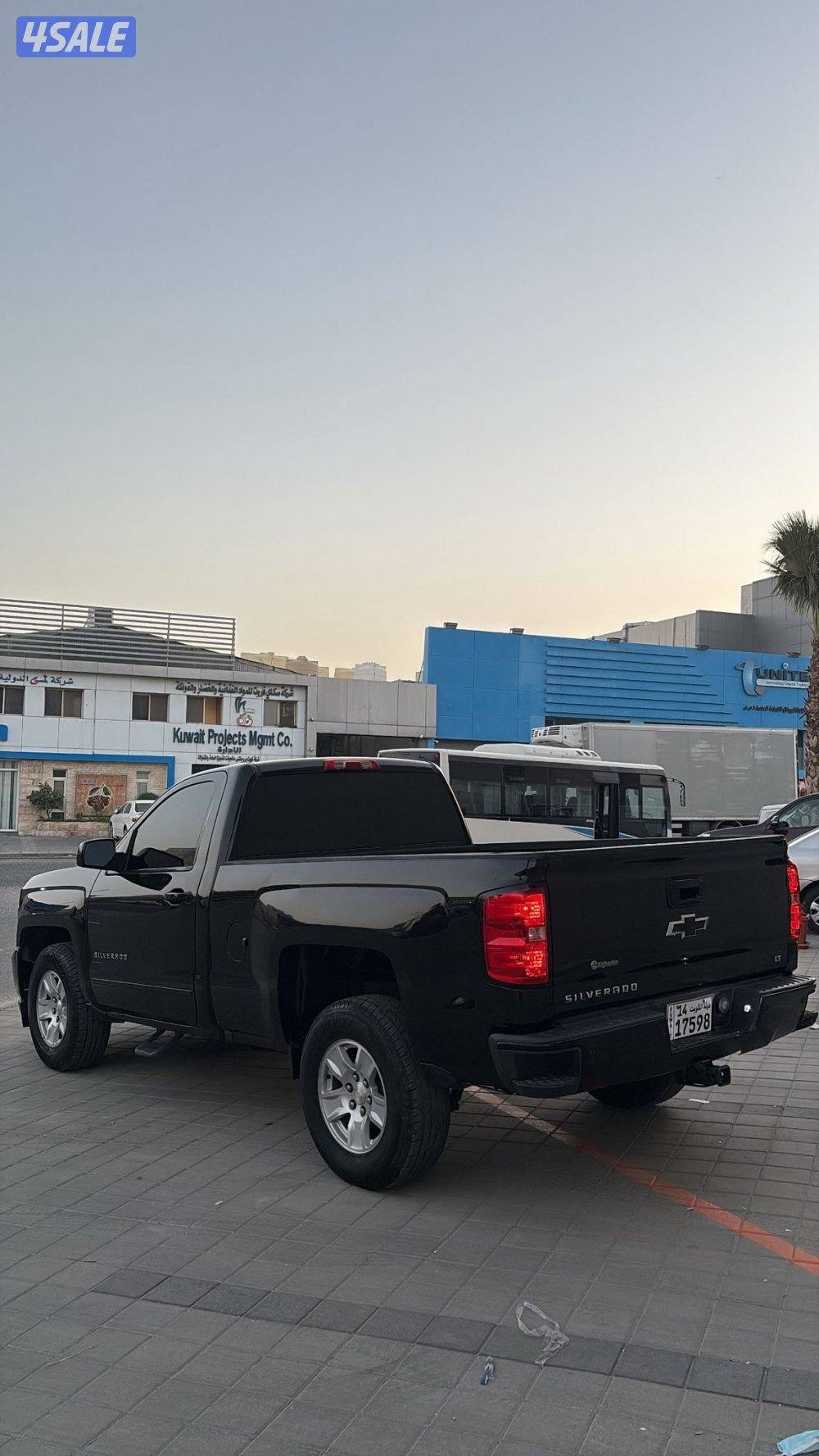 للبيع وانيت سلفرداو3