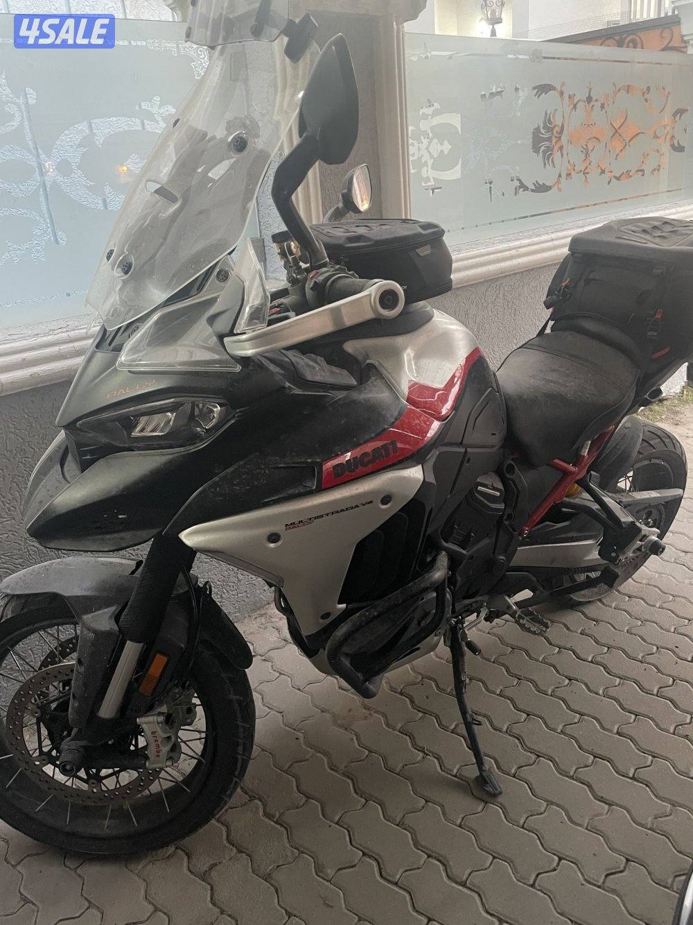 Ducati multistrada v4 rally0