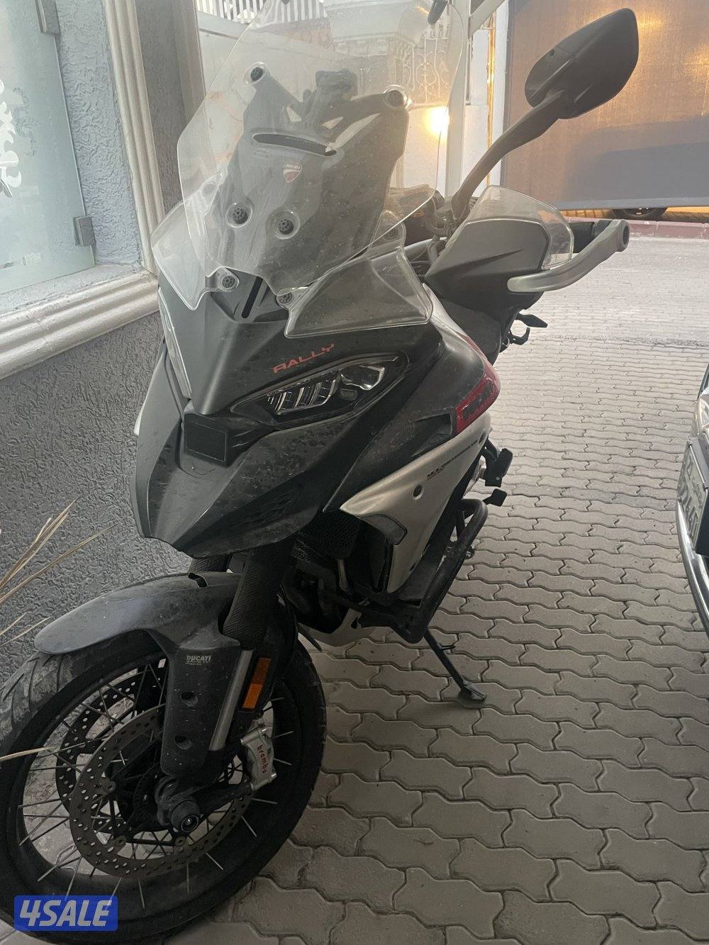 Ducati multistrada v4 rally1