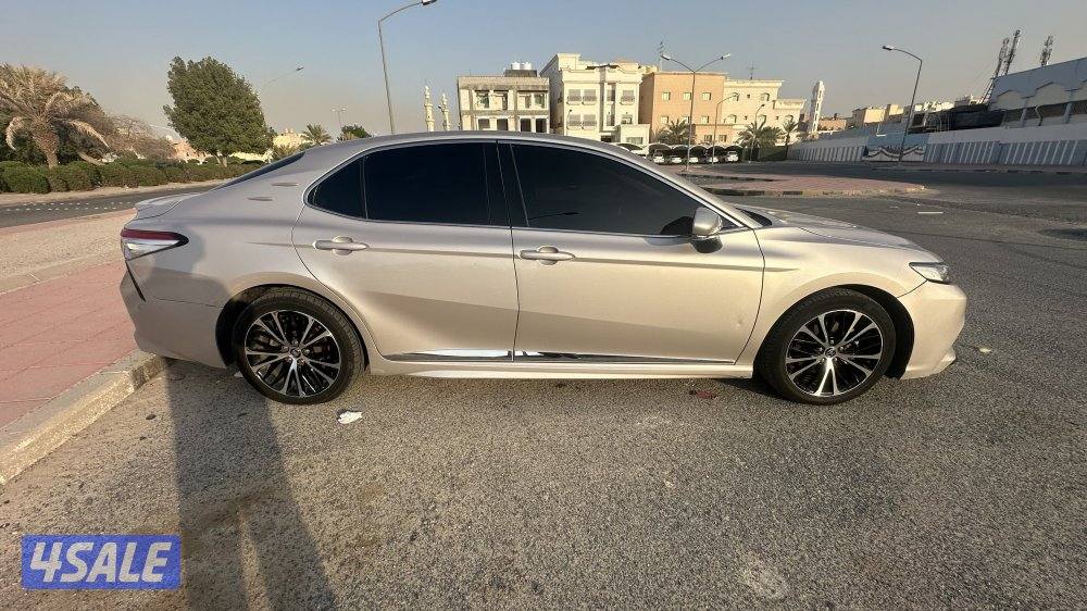 للبيع كامري ٢٠١٩4