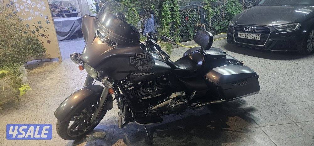للبيع هارلي ديفيدسون ستريت قلايد1