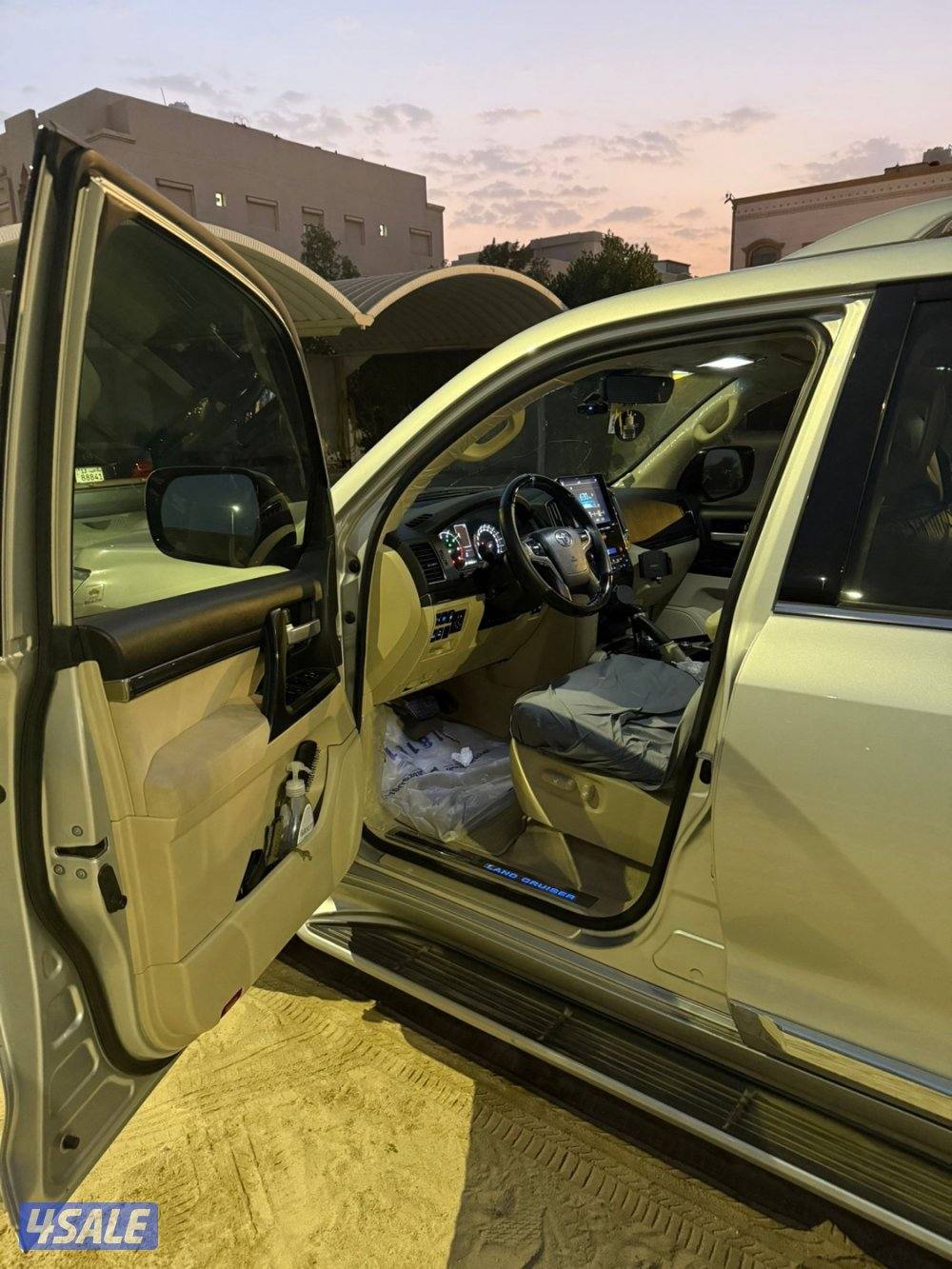 للبيع لاند المالك الاول5