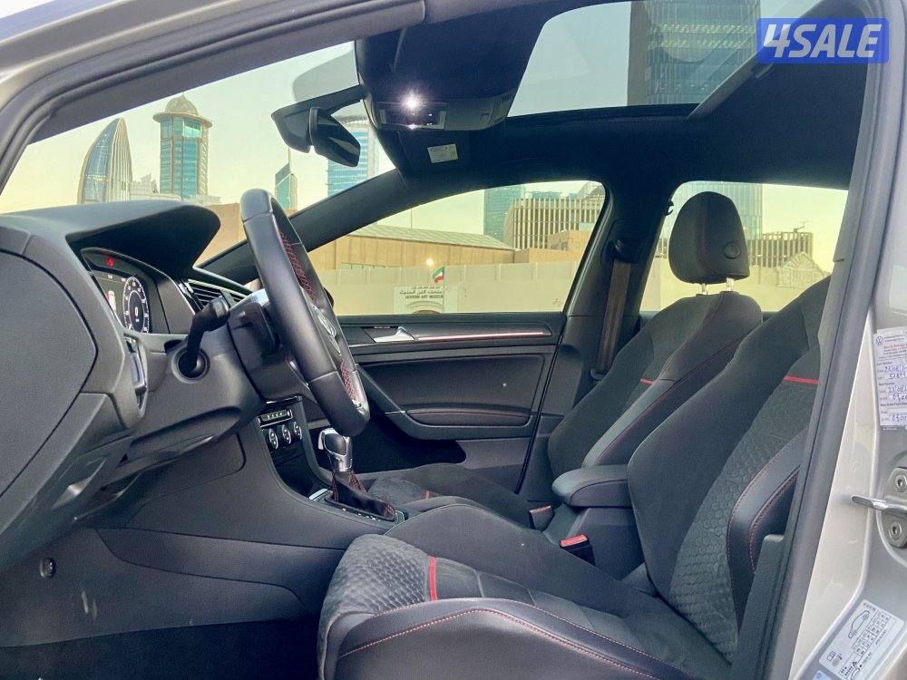 جولف GTI موديل 2018 عداد /58 الف سيرفس منتظم بالوكاله14