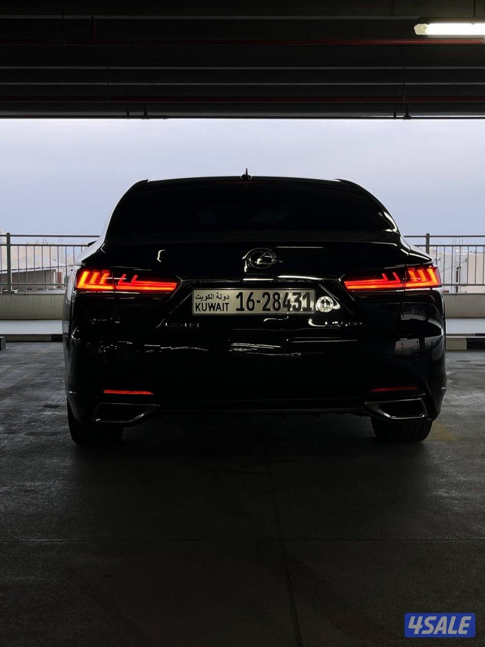 للبيع الكزس8