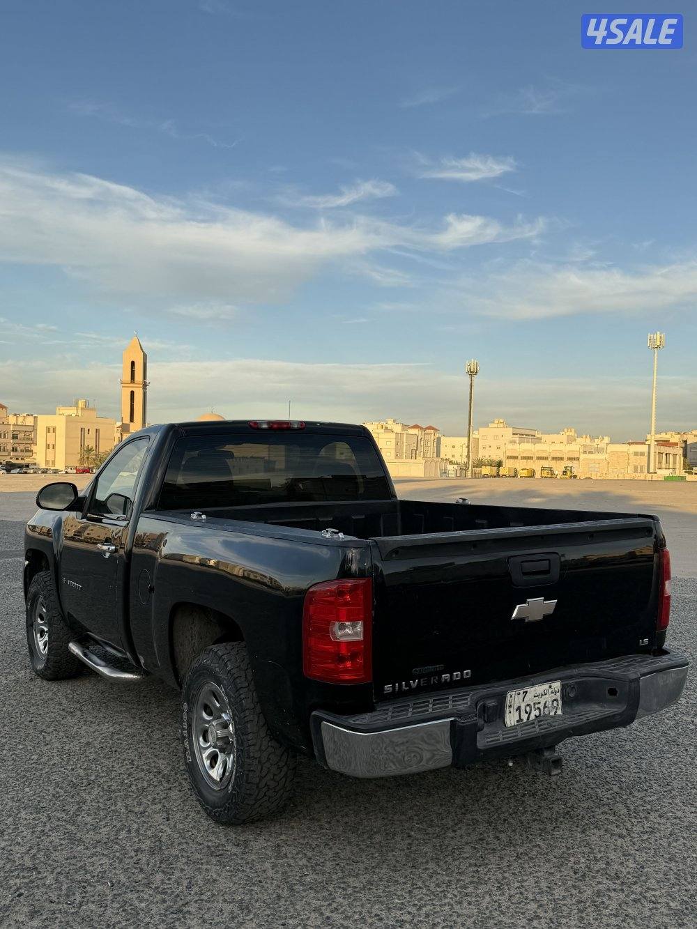 للبيع سلفرادو ( شاصي جييييد )0