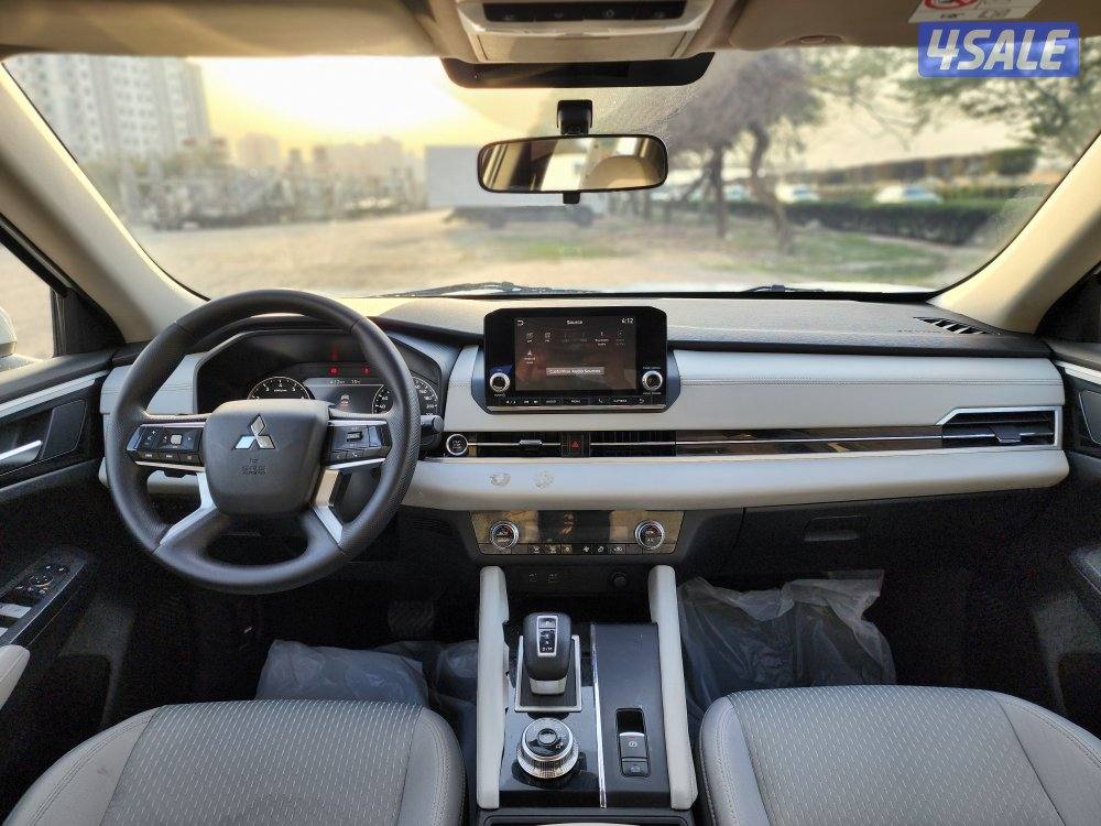 ميتسوبيشي أوتلاندر موديل 2023 شرط الفحص عداد ٢٨٠ ألف سرفس منتظم6