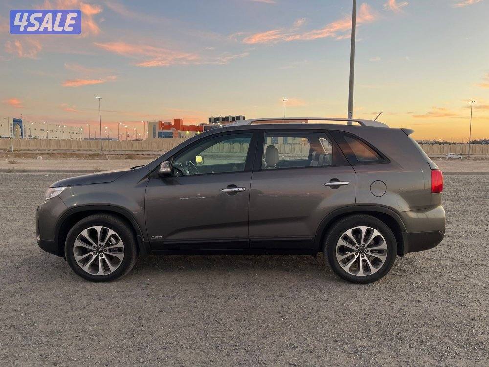 للبيع كيا سيرنتو20133