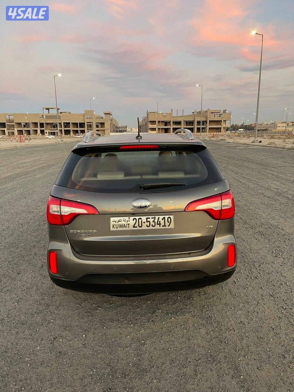 للبيع كيا سيرنتو20134