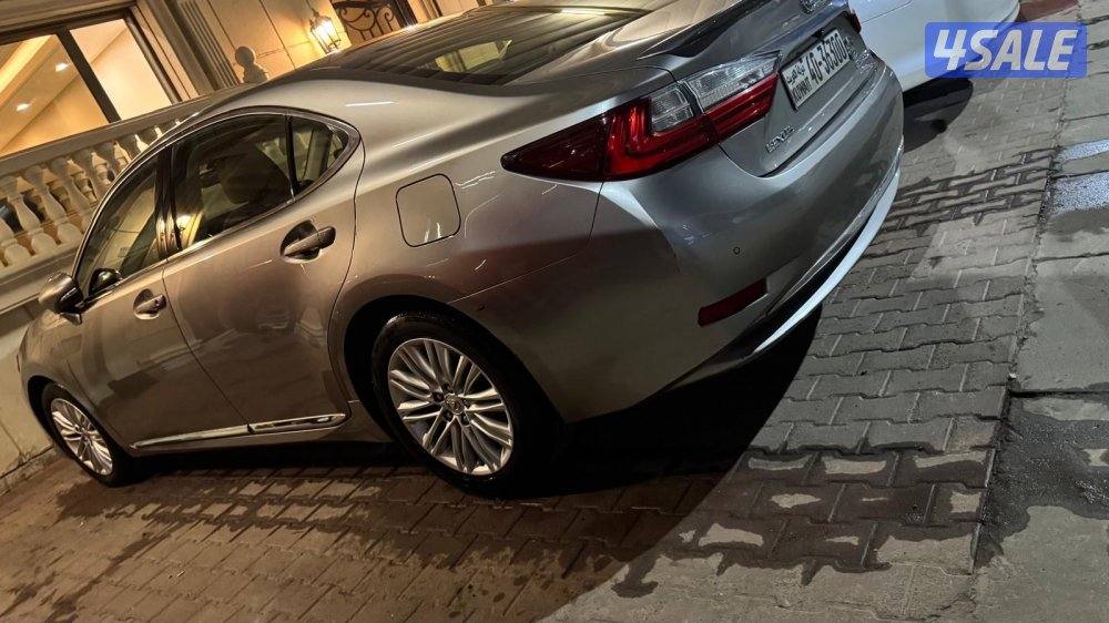 لكزس ES250 موديل 2017 عداد 120 الف كيلو فقط سيرفس منتظم شرط الفحص1