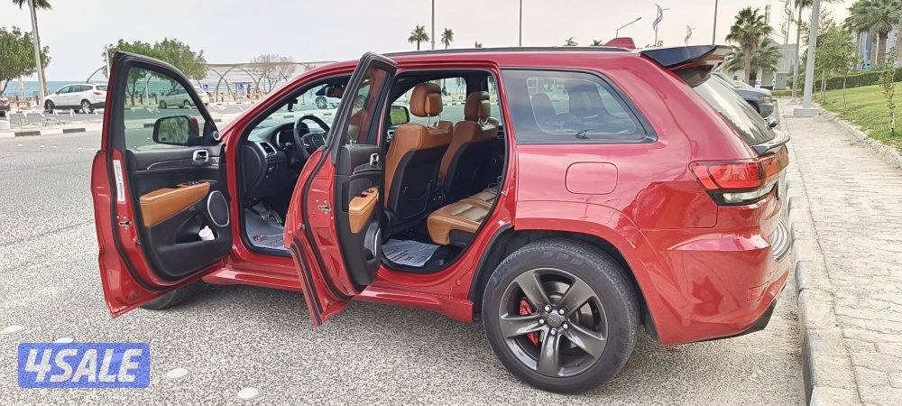 jeep SRT8 full options super clean personal daily used7