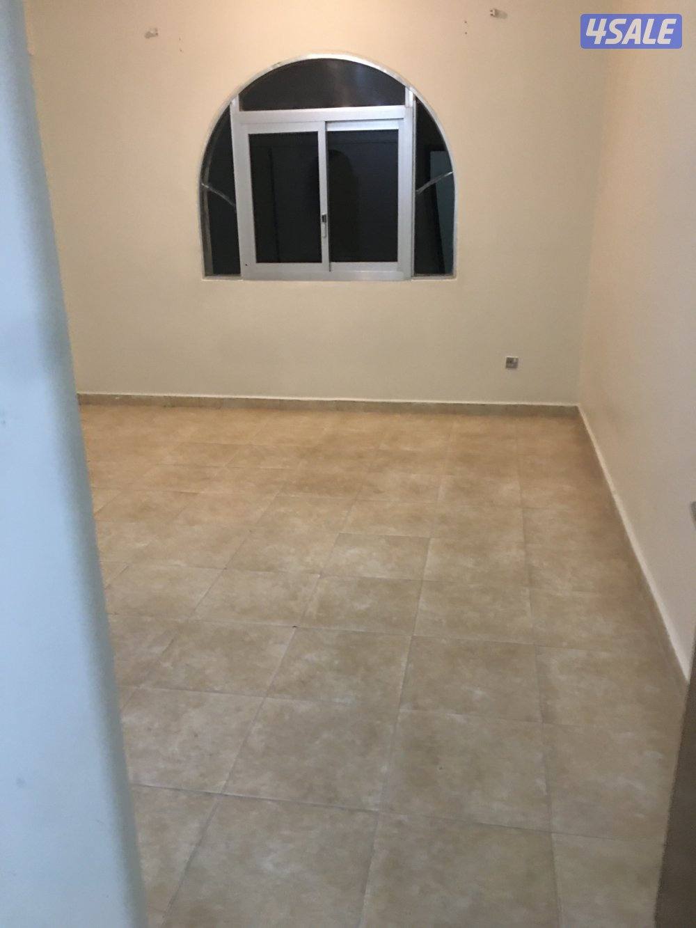 للايجار شقه في بيان قطعه 2 مساحه كبيره جدا4