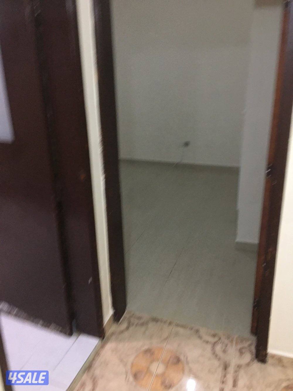 للايجار شقه في بيان قطعه 2 مساحه كبيره جدا5