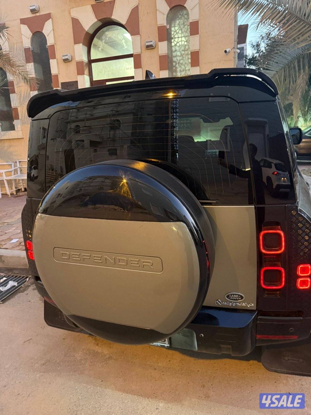 ديفندر محول١١٠ بالكامل x مديل٢٠٢٠ وارد الغانم للاستفسار4