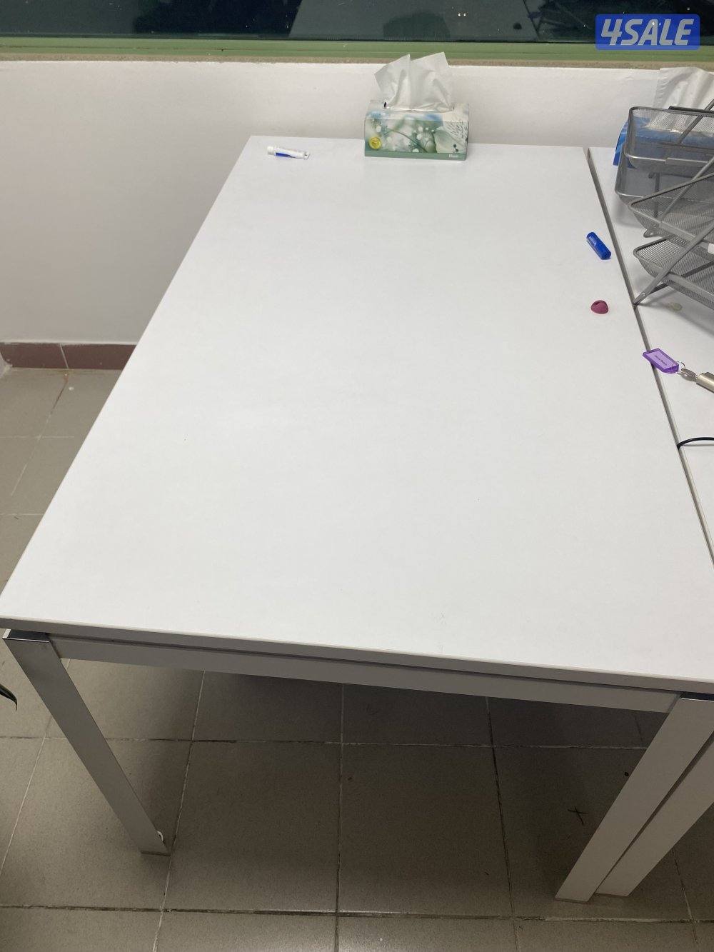 ستاندات و مكاتب و اغراض مكتب11