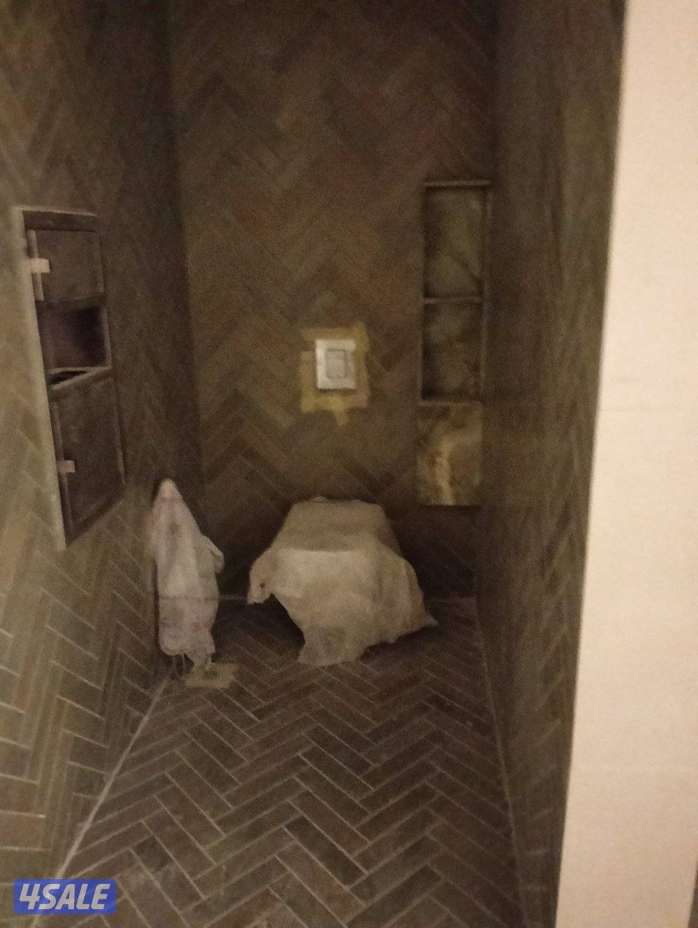 ابو حسين لتركيب السيراميك والرخام وجميع تمديدات الصحي9