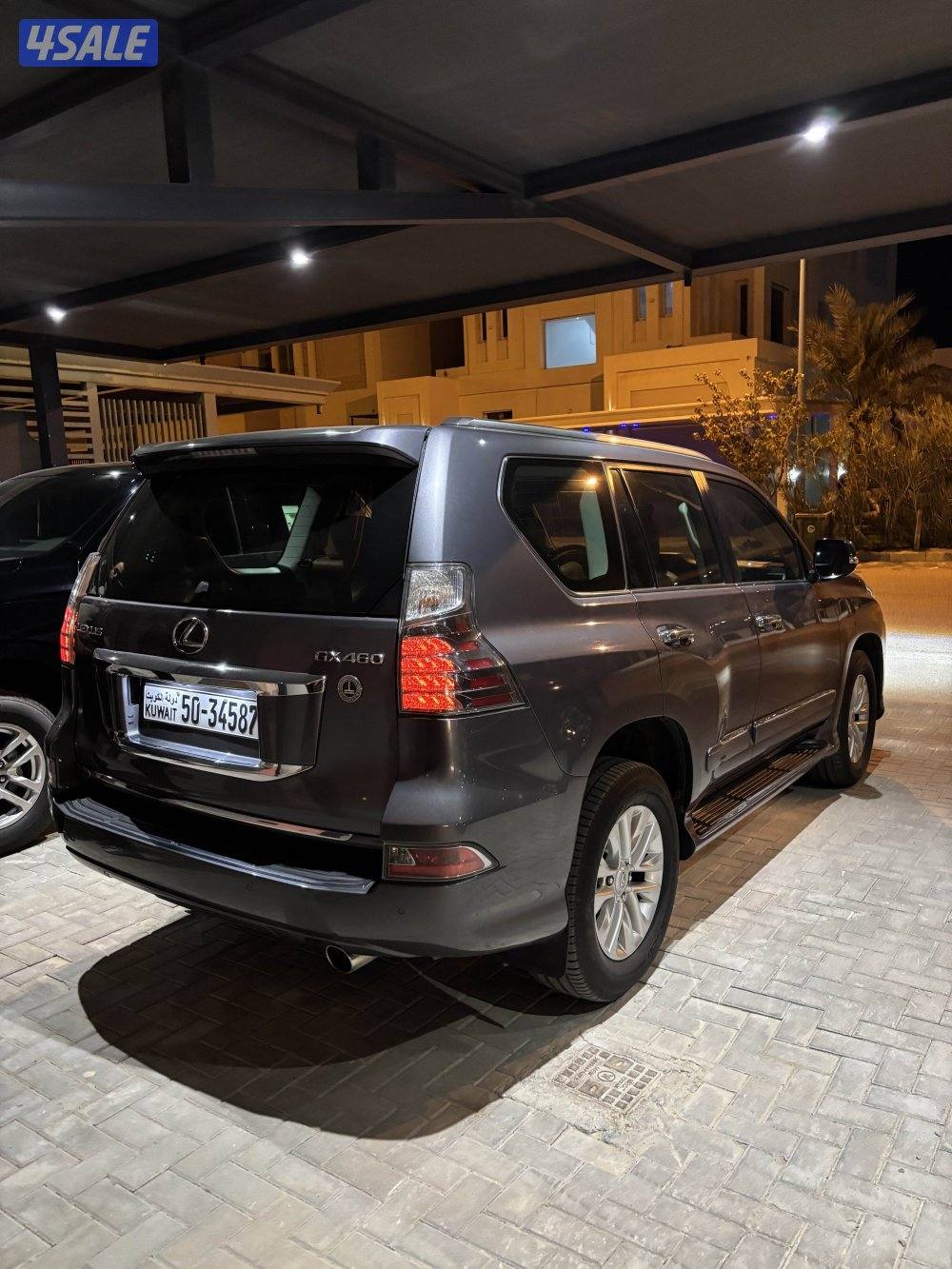 جيب لكزس موديل 2018 Gx4601