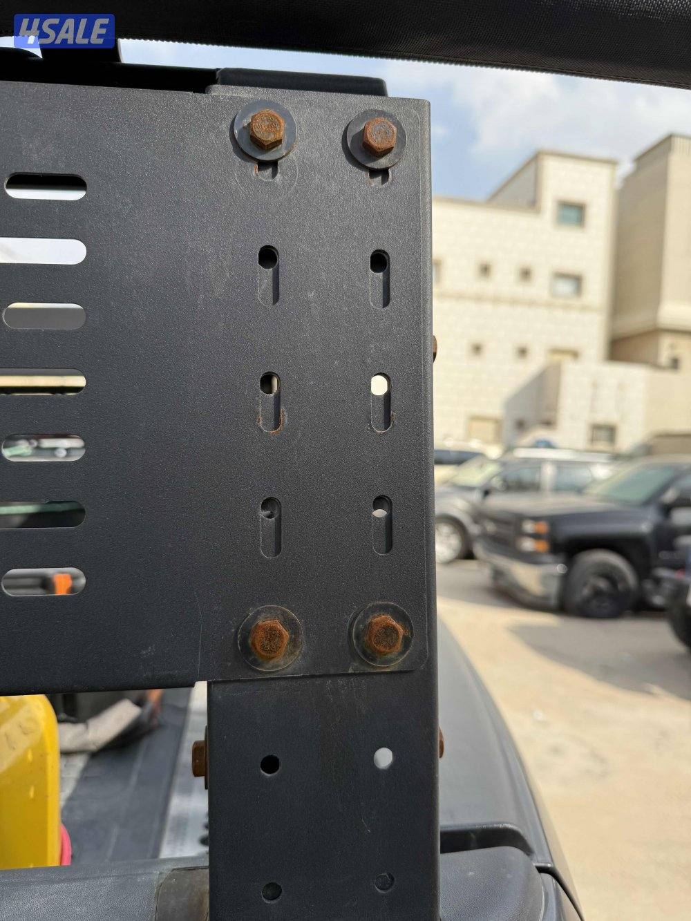 للبيع بيد راك1