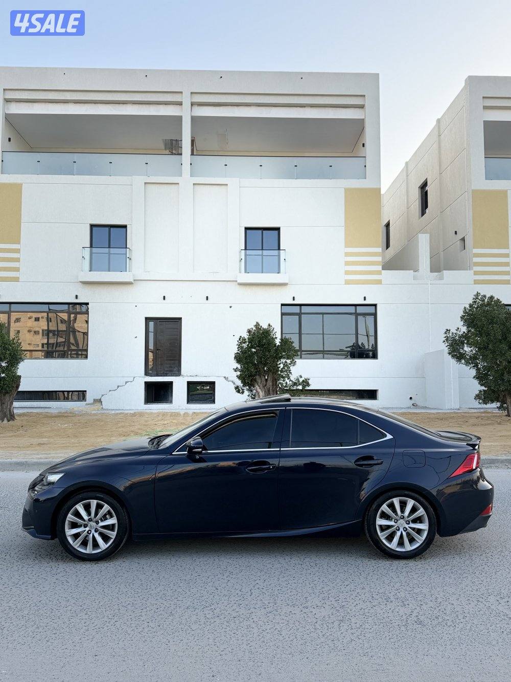 لكزس is250 سته سلندر 2014 قمه بالنظافه شرط الفحص بالكامل6