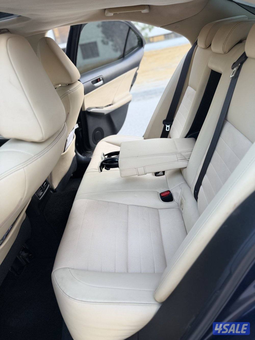 لكزس is250 سته سلندر 2014 قمه بالنظافه شرط الفحص بالكامل10