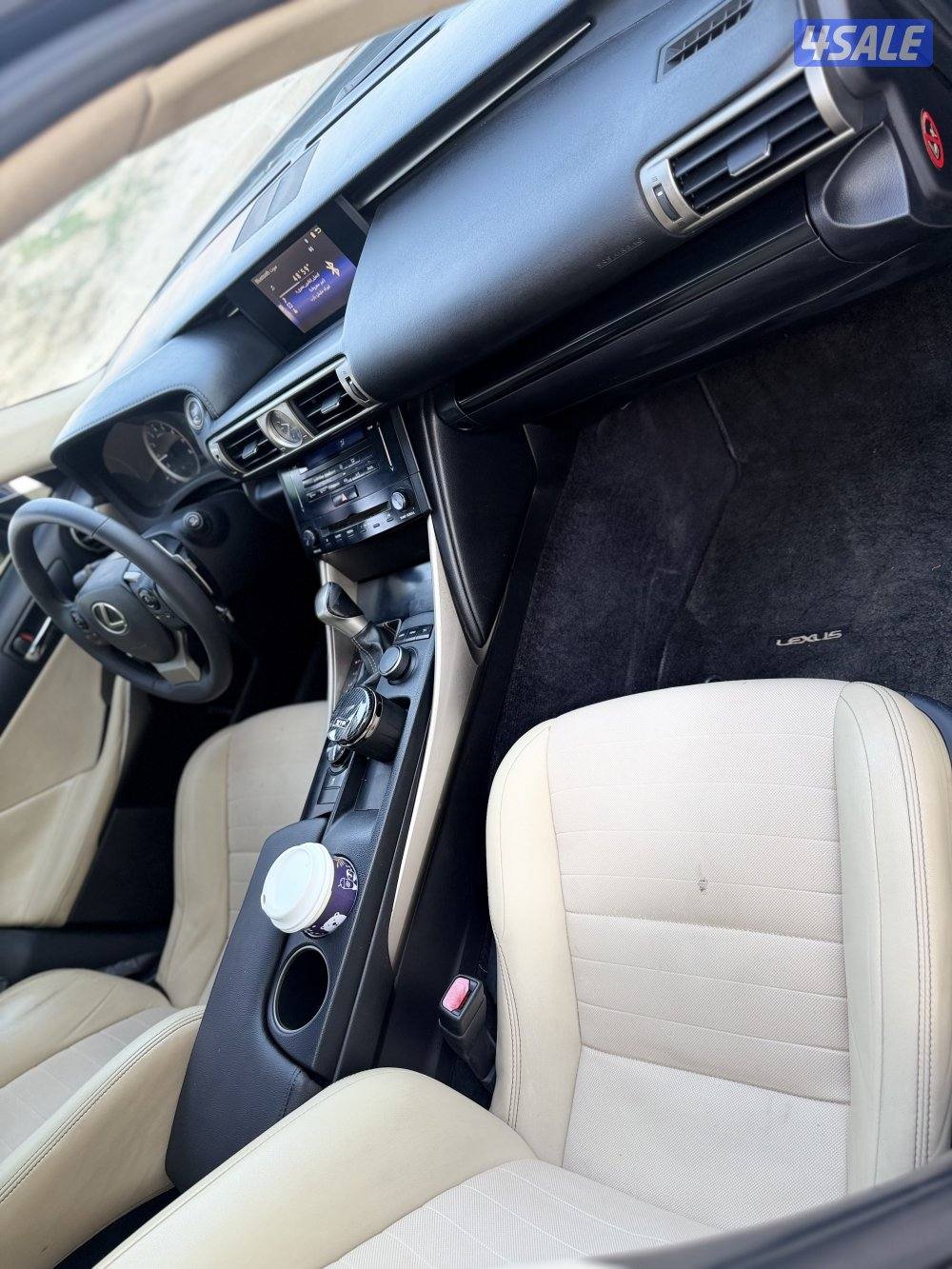 لكزس is250 سته سلندر 2014 قمه بالنظافه شرط الفحص بالكامل9