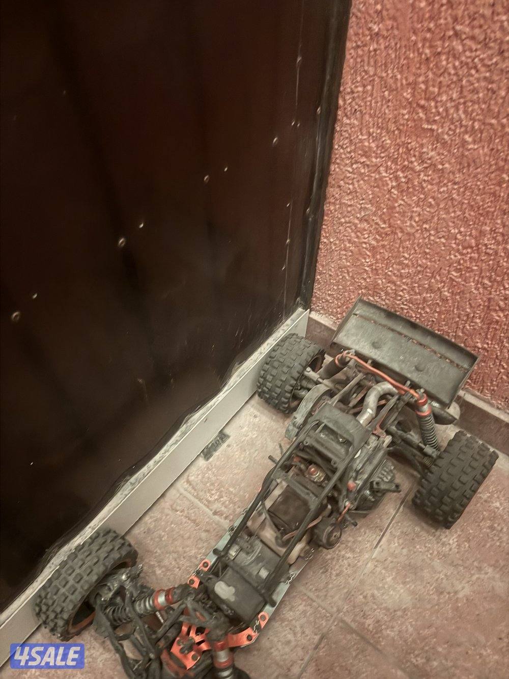 سياره ريموت بانزين0