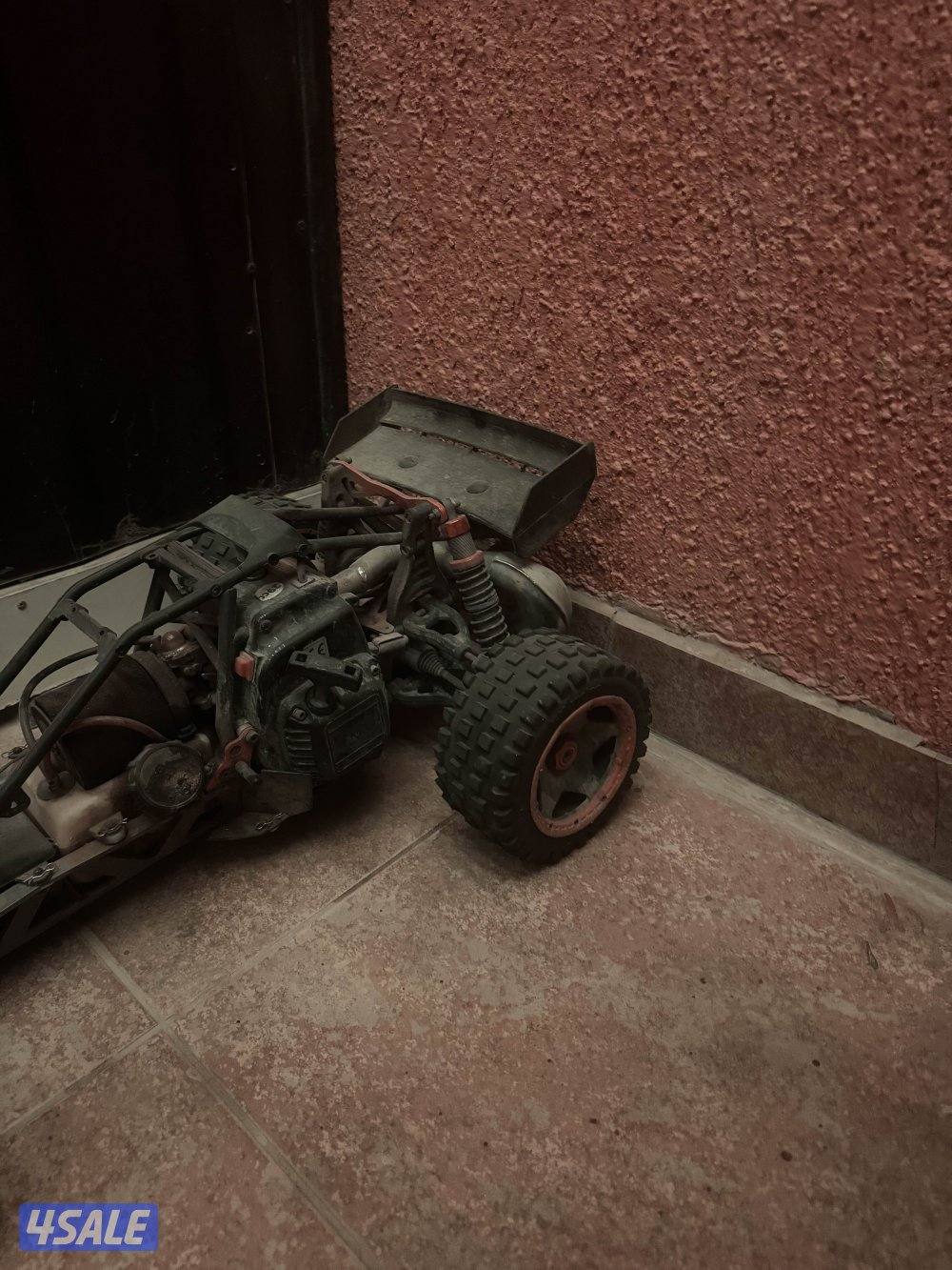 سياره ريموت بانزين1