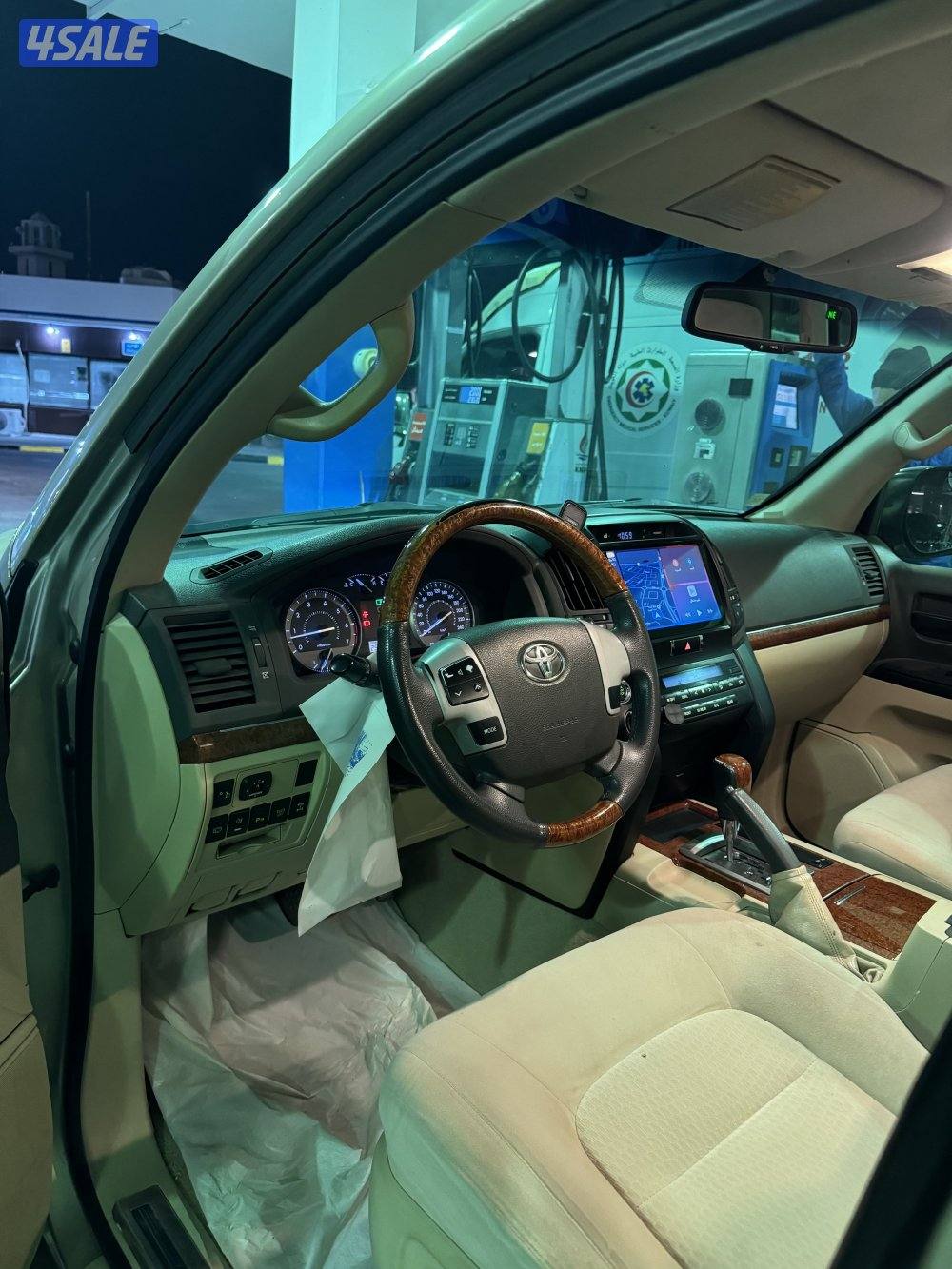 لاند الساير V8 شرط الفحص صبغ الوكالة ماعدا مدقر امامي يمين6