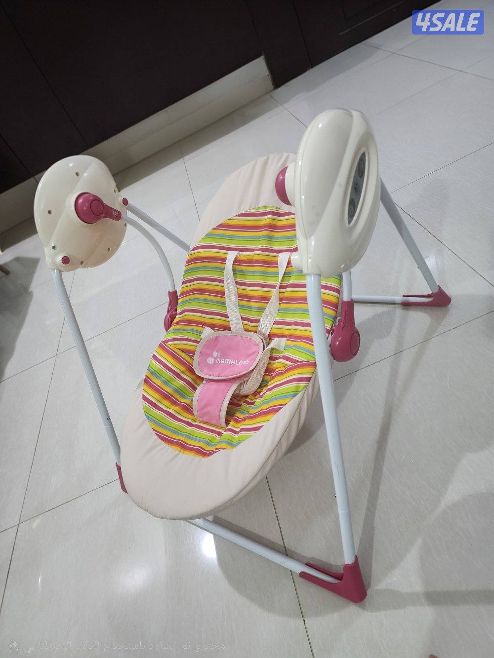 أرجوحة عالبطارية ومهد بيبي مع أغراضه0