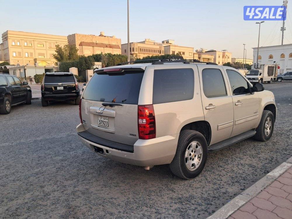 للبيع تاهو موديل 20101