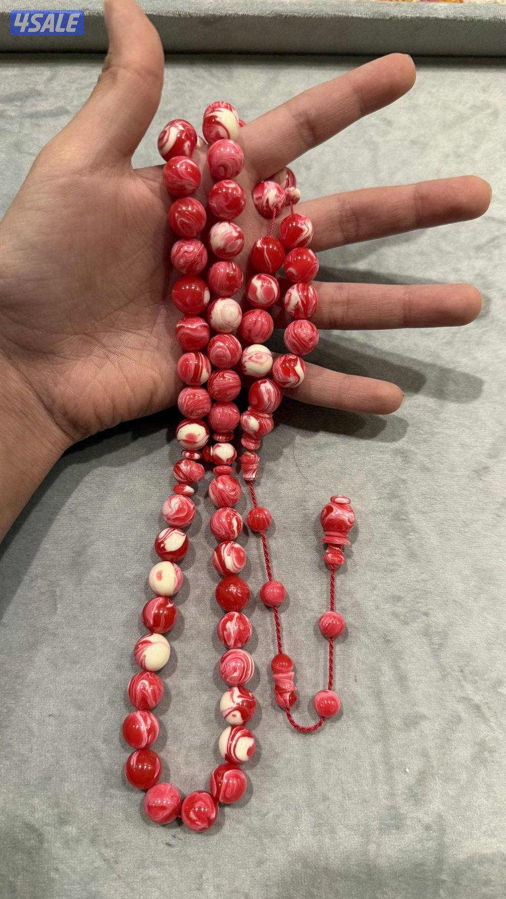 للبيع ٣ مسابيح بسعر ما يتكرر2