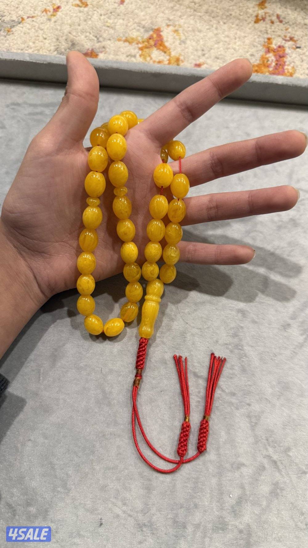 للبيع ٣ مسابيح بسعر ما يتكرر6