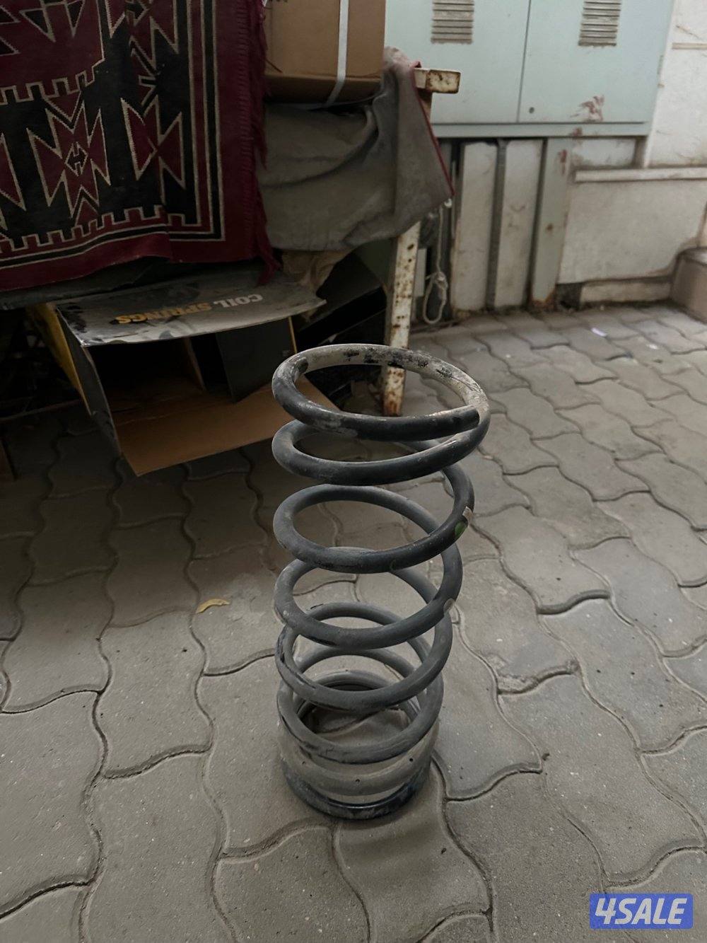 للبيع  ٤ معاونيات وكاله ٤ سبرنقات وكاله  ومعاون سكان وكاله للفتك 20211