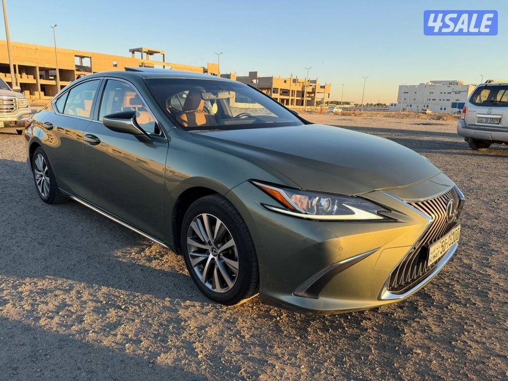 لكزس 2019 عداد 63 فقط es2503