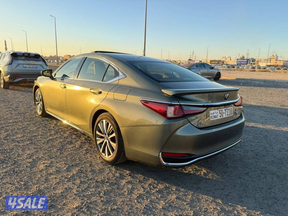 لكزس 2019 عداد 63 فقط es2505