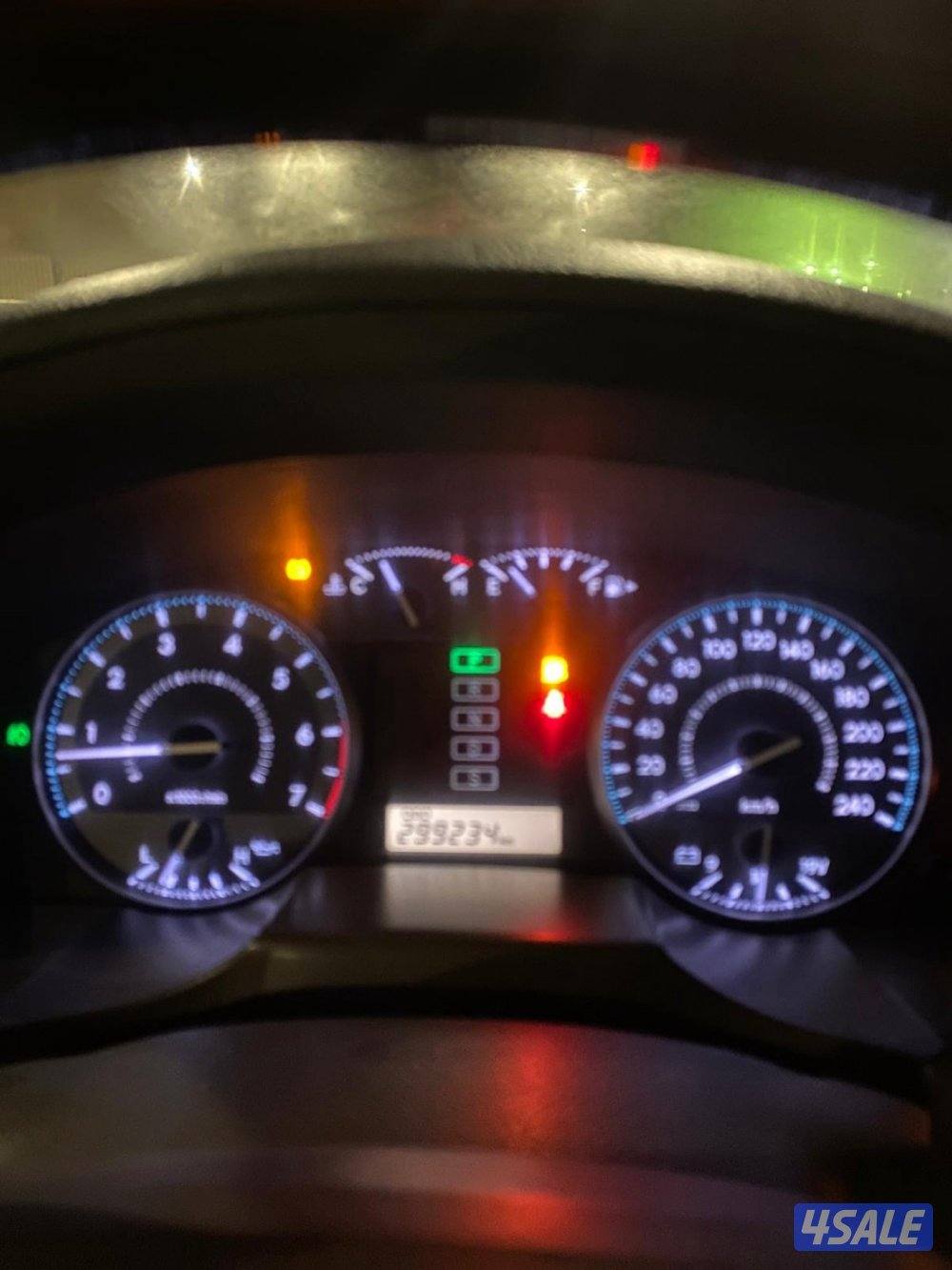 للبيع لاند كروزر مديل 2017 الدرجه الاولئ الساير المالك الاول شرط الفحص6