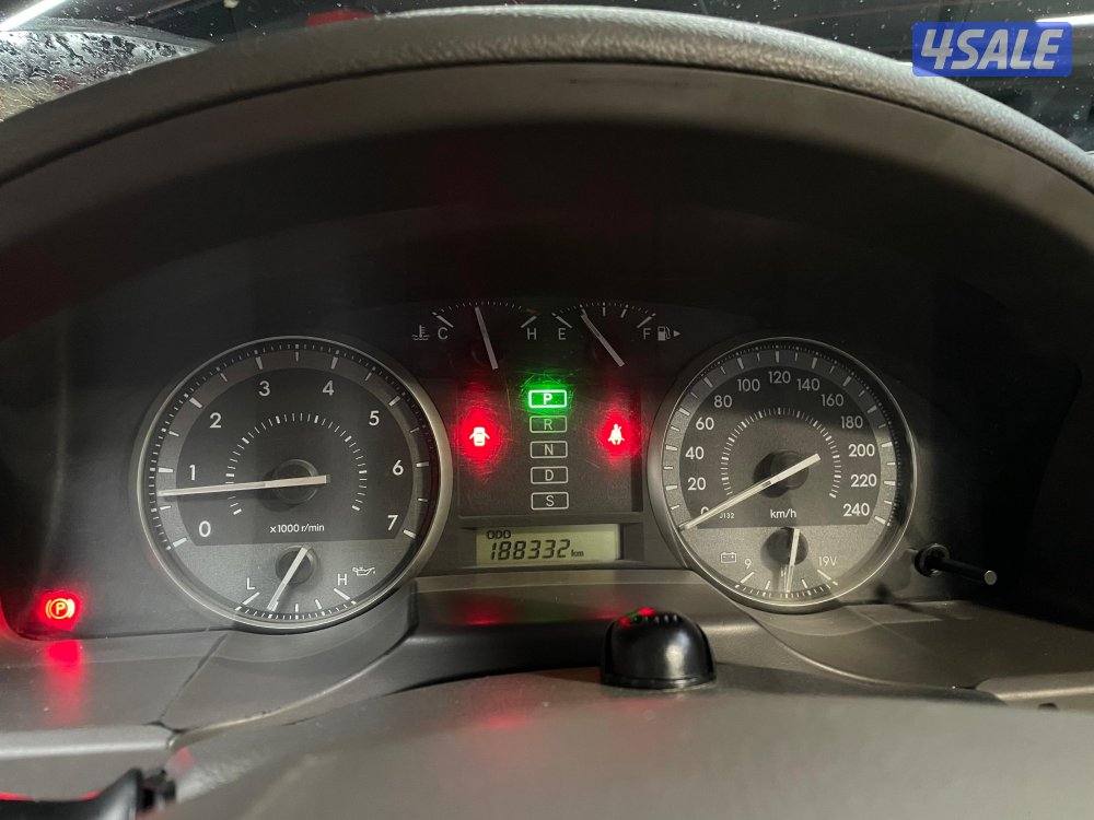 لاندكروزر عداد قليل اللي يدور نظيف13