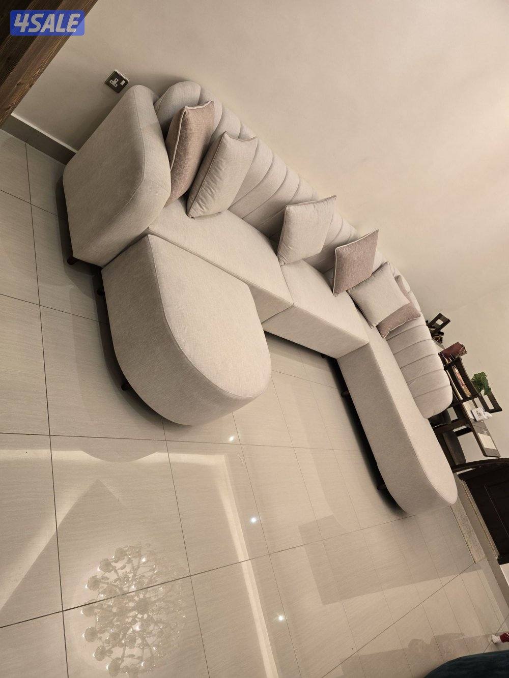 سجاد قص وقطع جاهزه والتفصال وتنجيد جميع الموديلات والستاير7