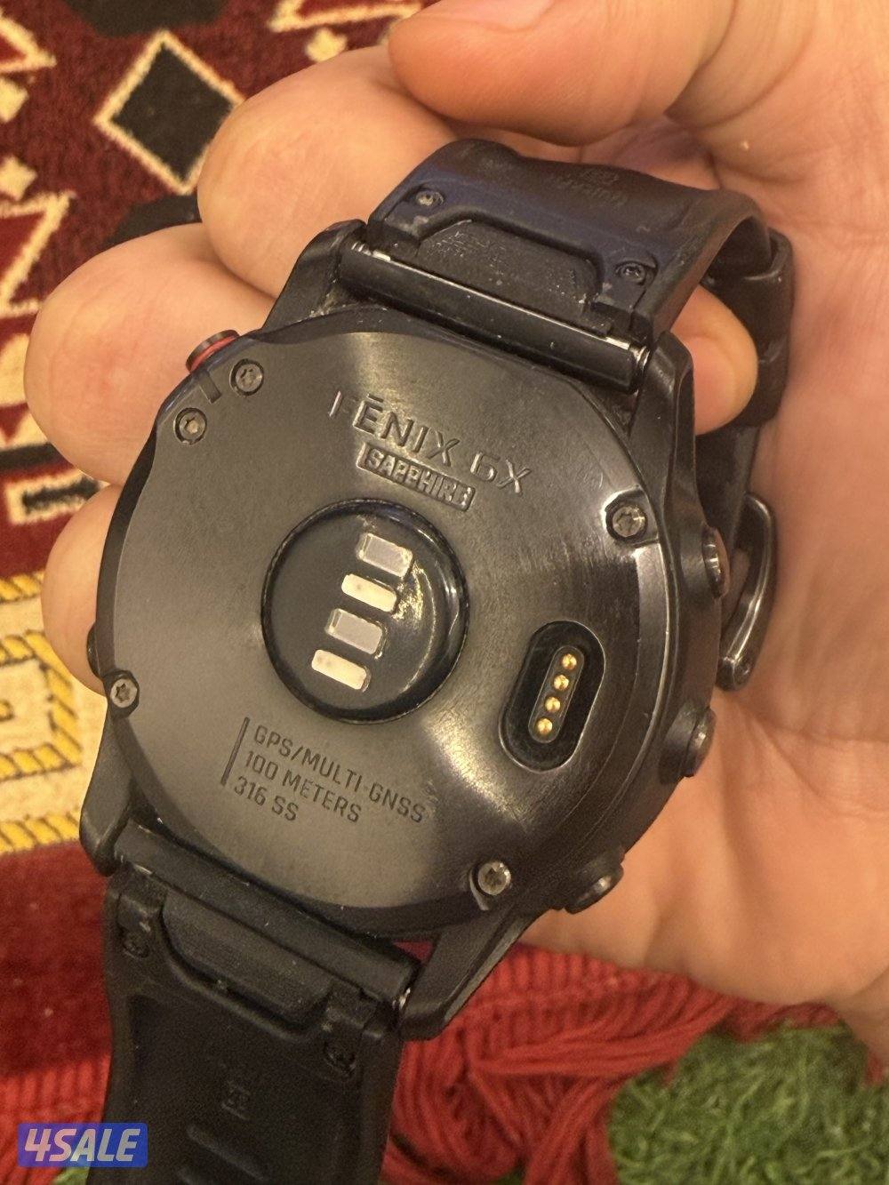 للبيع ساعة جارمن 6x3