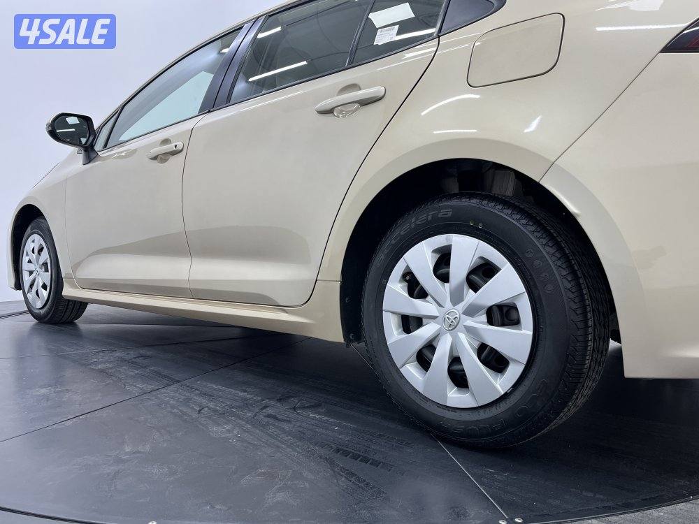 TOYOTA COROLLA 1.6L XLI STD OPTION9