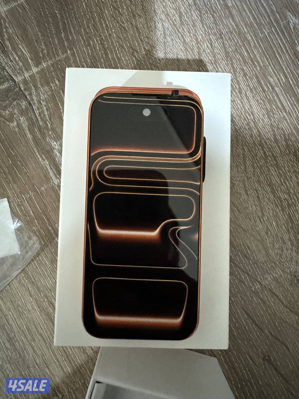 ايفون ١٧ برو ماكس ميني1