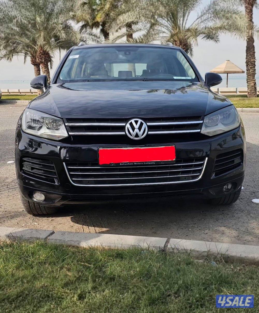 FAMILY USED  2014 vOLKSWAGON TOUREG IN IMMACULATE CONDITION0