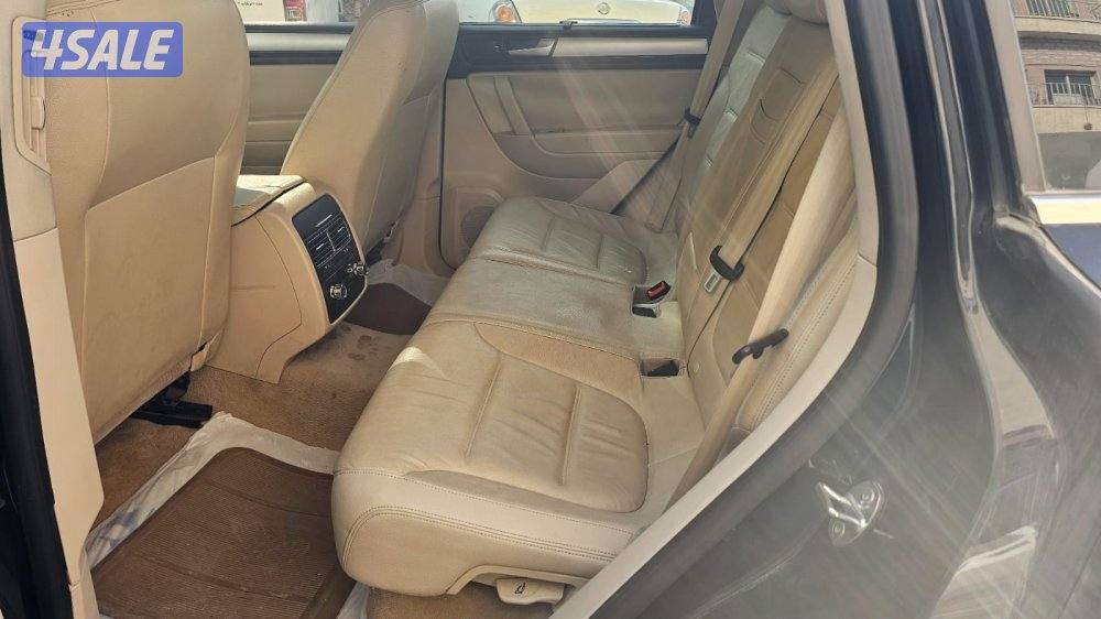 FAMILY USED  2014 vOLKSWAGON TOUREG IN IMMACULATE CONDITION4