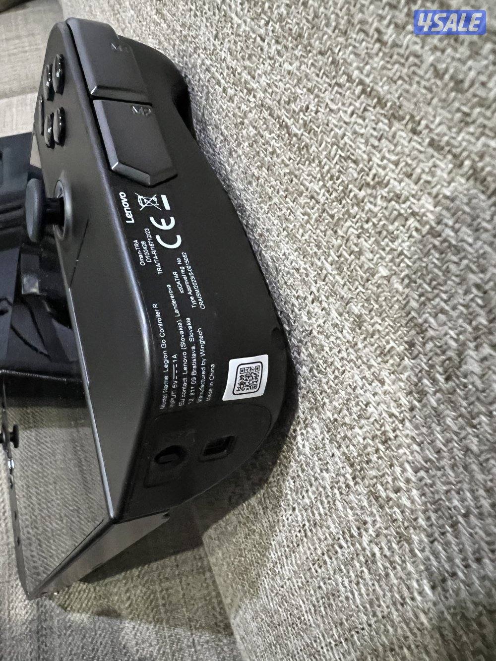 للبيع جهاز Lenovo Legion Go – معالج Z1 Extreme – حالة ممتازة جدا2