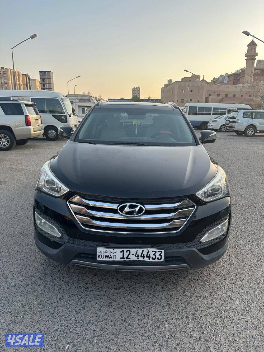 للبيع هيونداي سانتافيه 2014- 6 سلندر فل أوبشن0