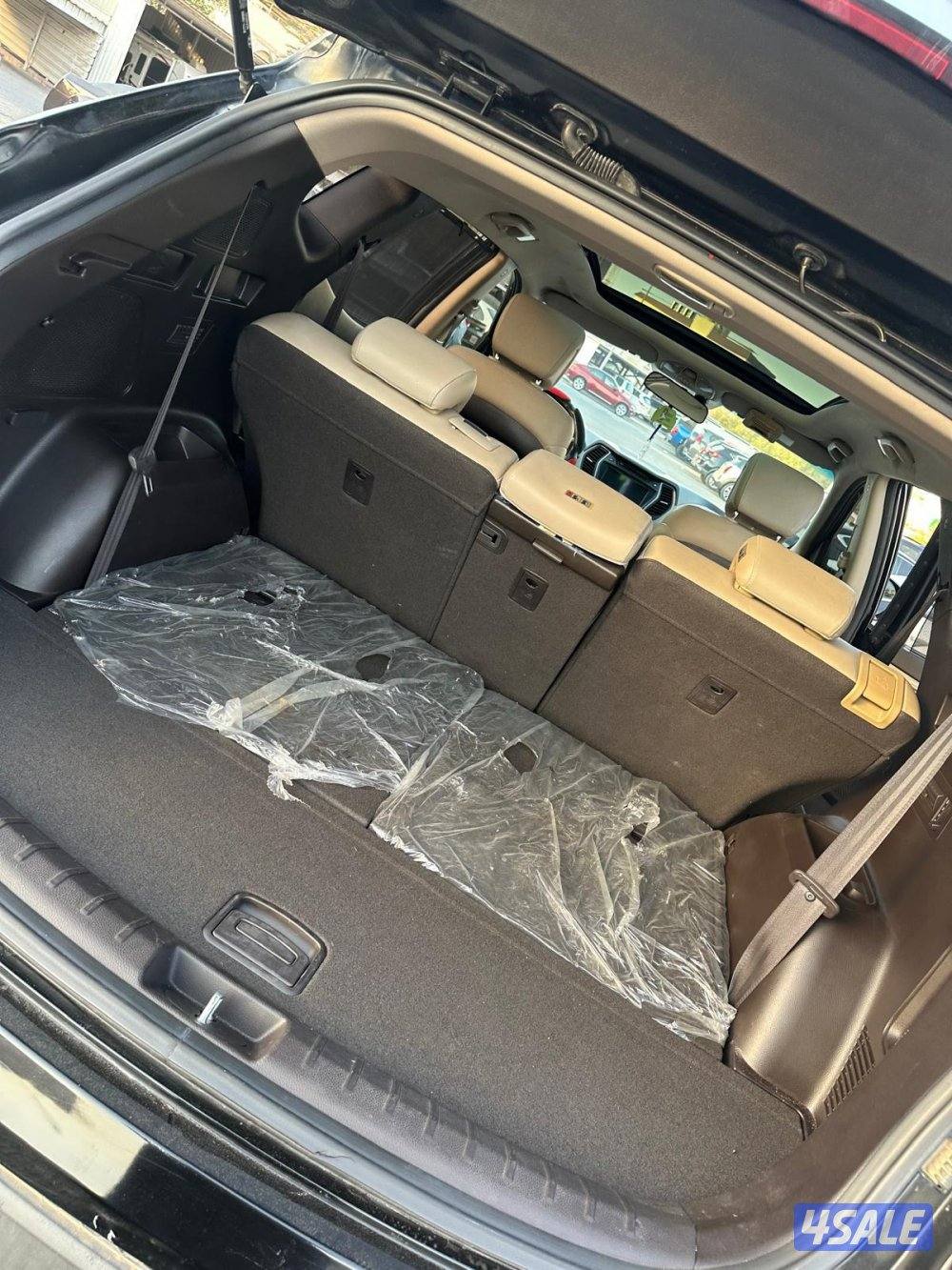 للبيع هيونداي سانتافيه 2014- 6 سلندر فل أوبشن5