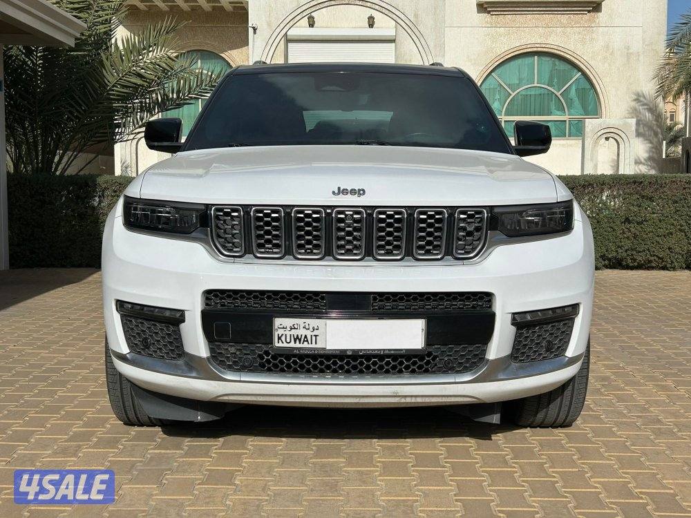 جراند شيروكي summit L سلندر 62